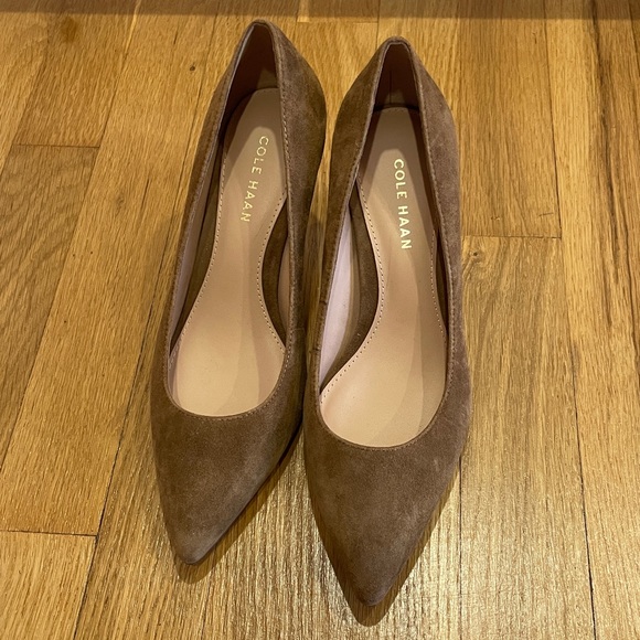 NWT Cole Haan Mylah Heel Pump (Color: spiced brown suede) Size 6 Women - Picture 6 of 14